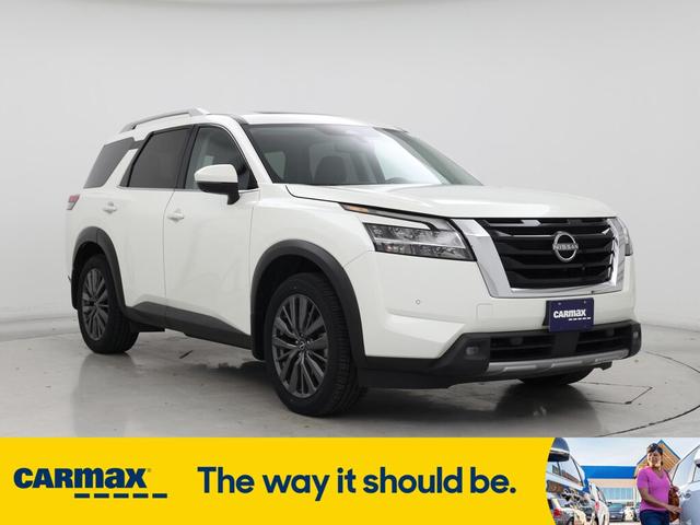 2022 Nissan Pathfinder