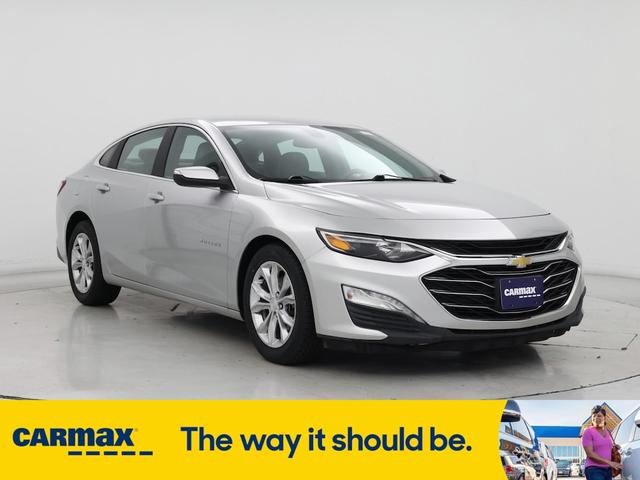 Photo of 2019 Silver Chevrolet Malibu