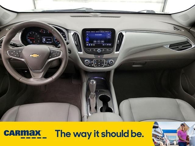 Photo of 2019 Silver Chevrolet Malibu