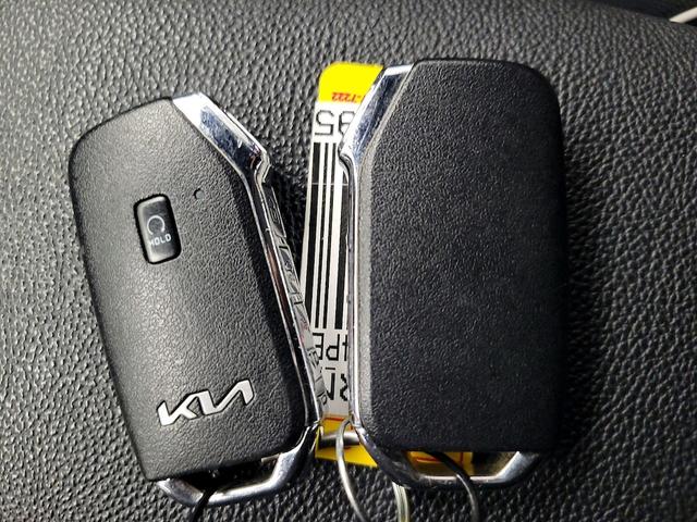 Photo of 2023 Black Kia Forte