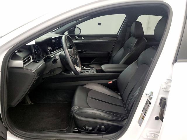 Photo of 2022 Pearl Kia K5
