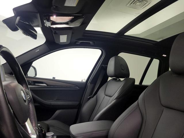 Photo of 2021 White BMW X3