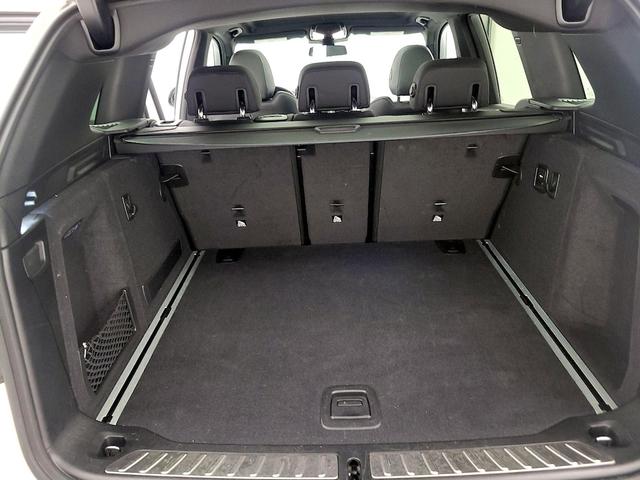 Photo of 2021 White BMW X3