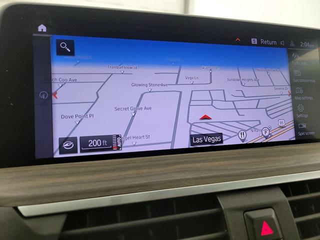 Photo of 2021 White BMW X3