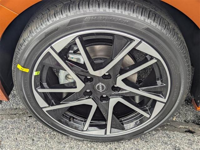 Photo of 2025 Orange Nissan Sentra
