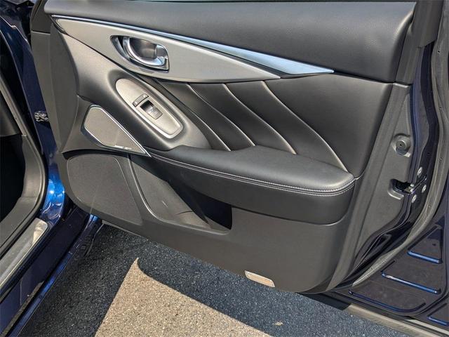 Photo of 2022 Grand Blue INFINITI Q50