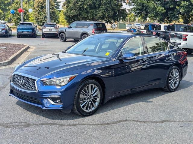 Photo of 2022 Grand Blue INFINITI Q50