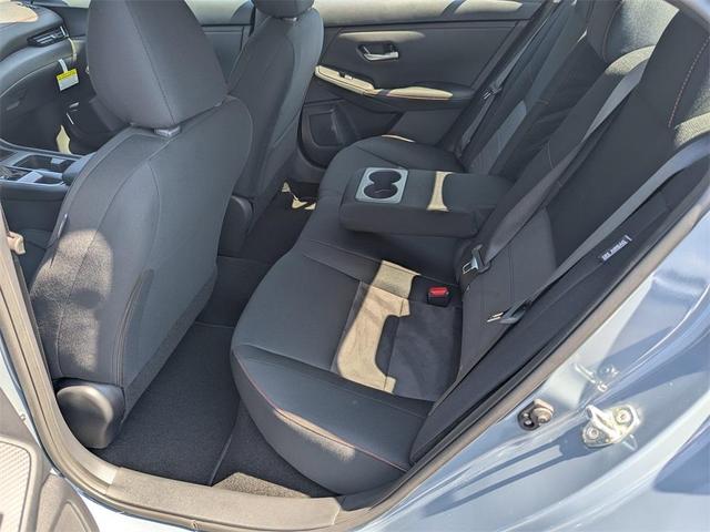 Photo of 2025 2t Gry Blk Roof Nissan Sentra