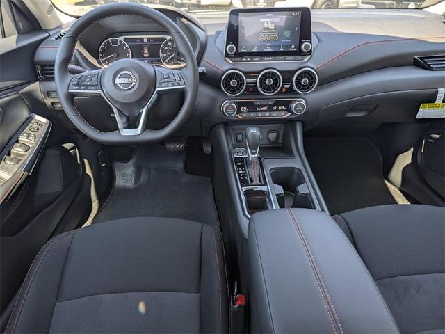 Photo of 2025 2t Gry Blk Roof Nissan Sentra
