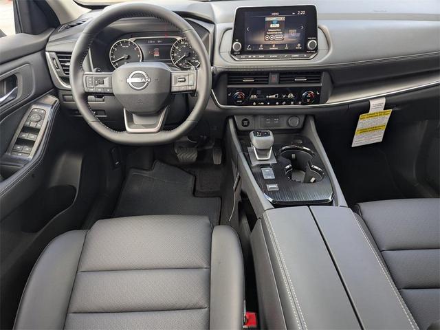Photo of 2025 Gun Metallic Nissan Rogue