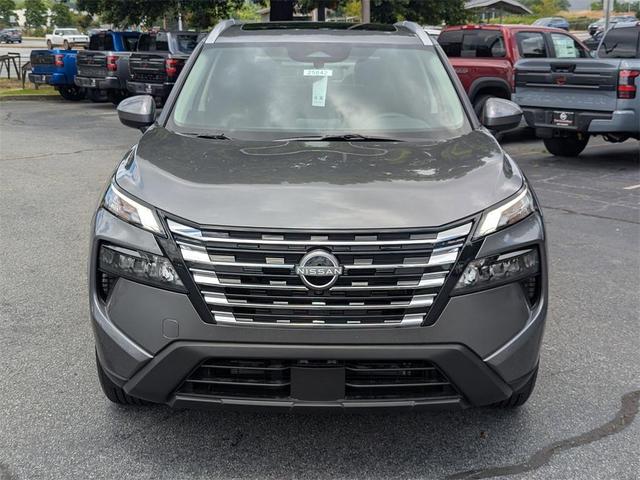 Photo of 2025 Gun Metallic Nissan Rogue