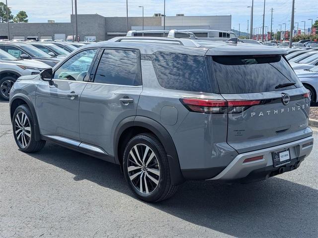Photo of 2025 Boulder Gray Metallic Nissan Pathfinder