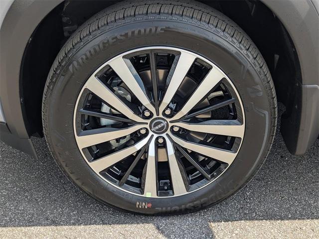 Photo of 2025 Boulder Gray Metallic Nissan Pathfinder