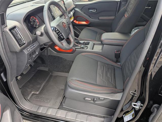 Photo of 2025 Black Nissan Frontier