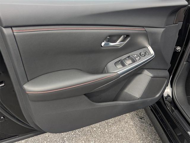 Photo of 2025 Black Nissan Sentra