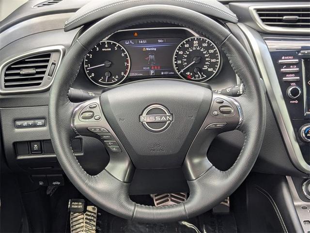 Photo of 2023 Black Nissan Murano