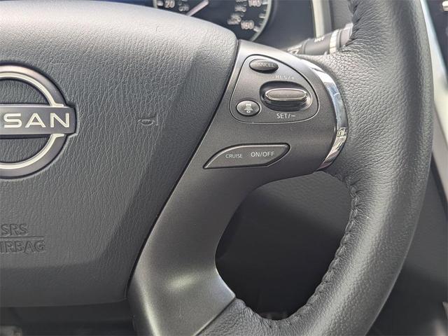 Photo of 2023 Black Nissan Murano