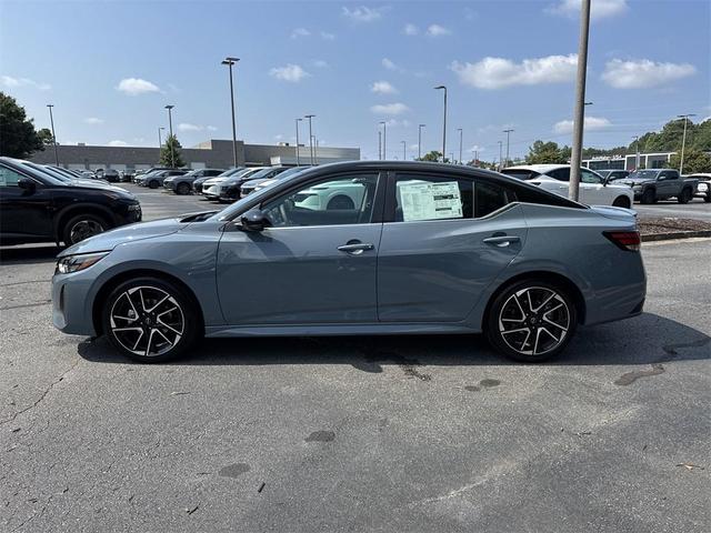 Photo of 2025 2t Gry Blk Roof Nissan Sentra