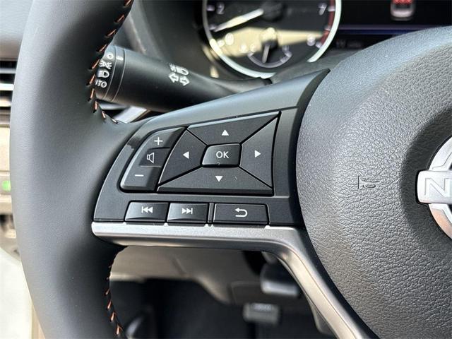 Photo of 2025 2t Gry Blk Roof Nissan Sentra