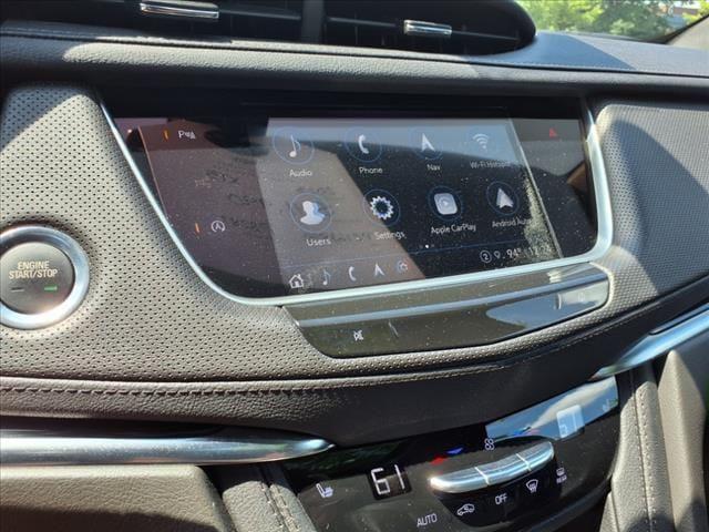 Photo of 2023 Argent Silver Metallic Cadillac XT5