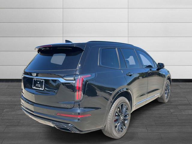 Photo of 2022 Stellar Black Metallic Cadillac XT6