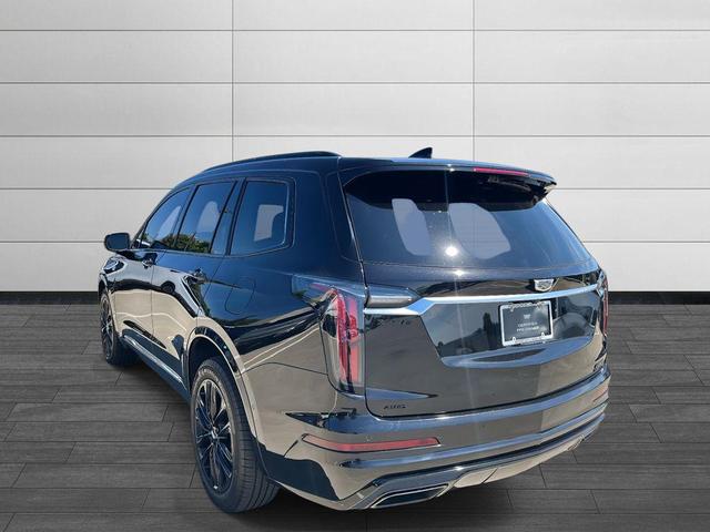 Photo of 2022 Stellar Black Metallic Cadillac XT6