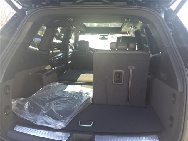 Photo of 2025 Stellar Black Metallic Cadillac XT6