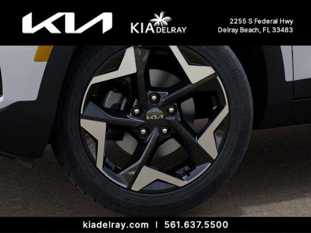 Photo of 2025 Snow White Pearl Kia Seltos