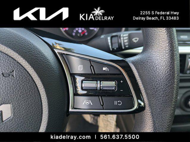 Photo of 2023 Currant Red Kia Forte