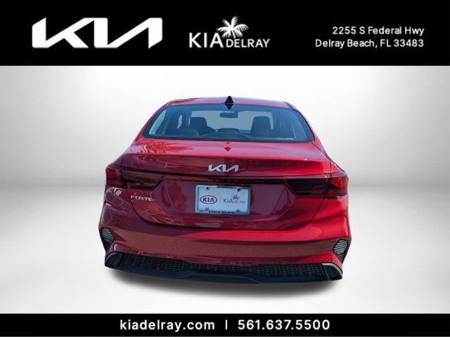 Photo of 2023 Currant Red Kia Forte
