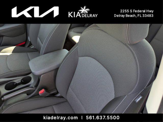 Photo of 2023 Currant Red Kia Forte