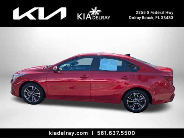 Photo of 2023 Currant Red Kia Forte