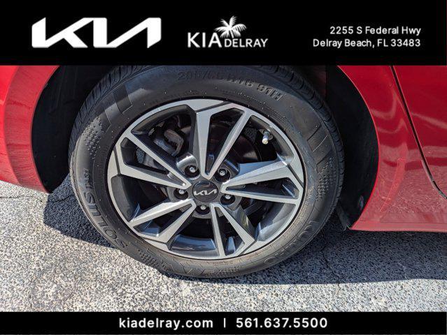 Photo of 2023 Currant Red Kia Forte