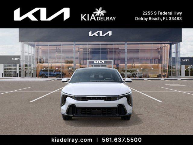 Photo of 2025 Snow White Pearl Kia K4