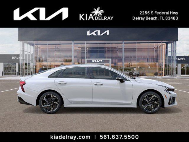Photo of 2025 Snow White Pearl Kia K5