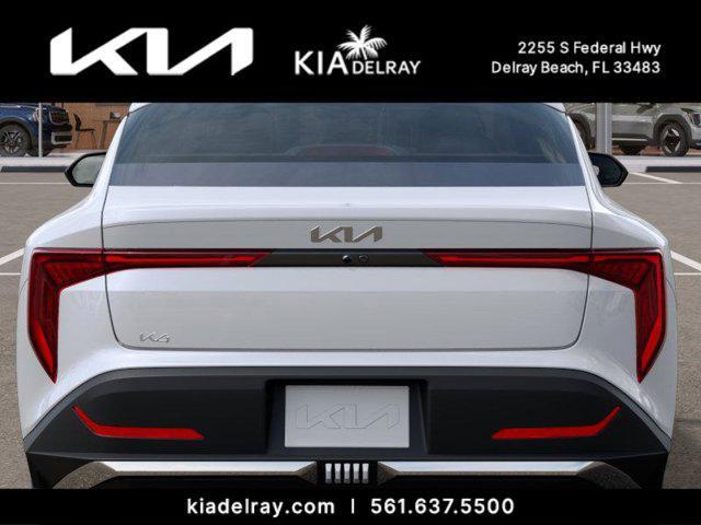 Photo of 2025 Snow White Pearl Kia K4