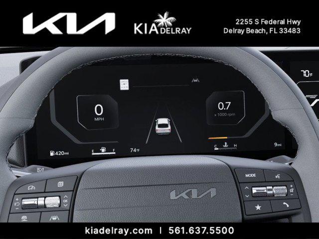 Photo of 2025 Snow White Pearl Kia K4