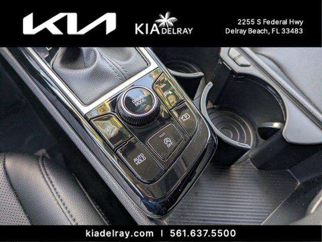 Photo of 2024 Ebony Black Kia Sportage