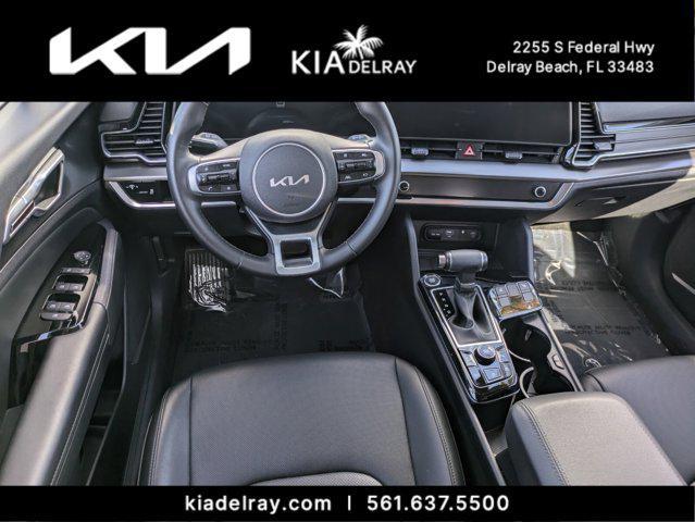 Photo of 2024 Ebony Black Kia Sportage