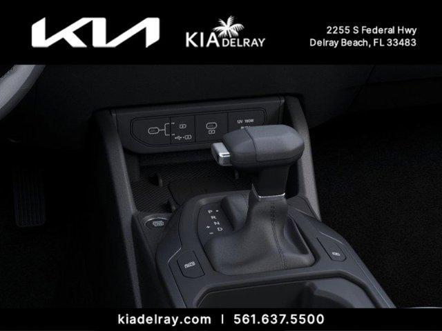 Photo of 2025 Snow White Pearl Kia K4