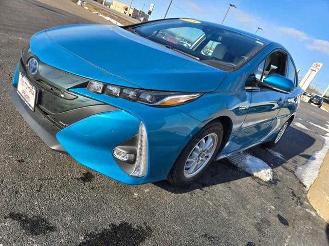 Photo of 2019 Blue Magnetism Toyota Prius Prime