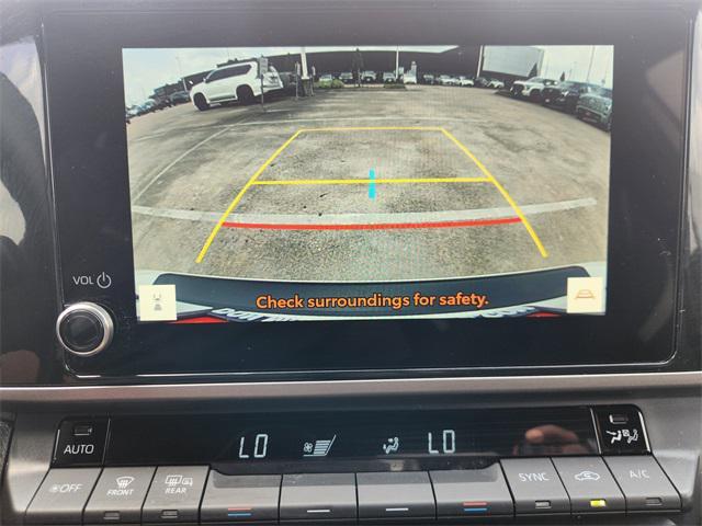 Photo of 2025 Ice Toyota Camry