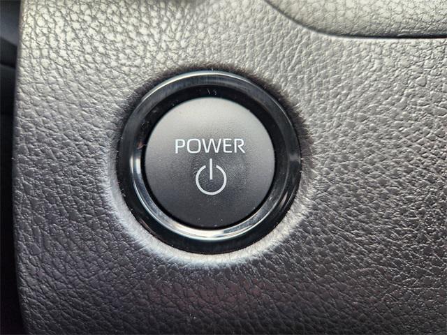 Photo of 2025 Ice Toyota Camry