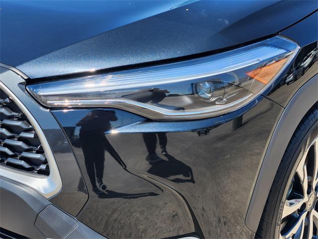 Photo of 2024 Jet Black Toyota Corolla Cross