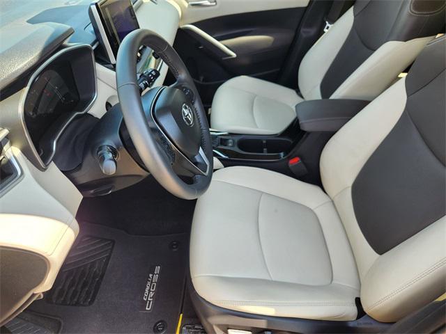 Photo of 2024 Jet Black Toyota Corolla Cross