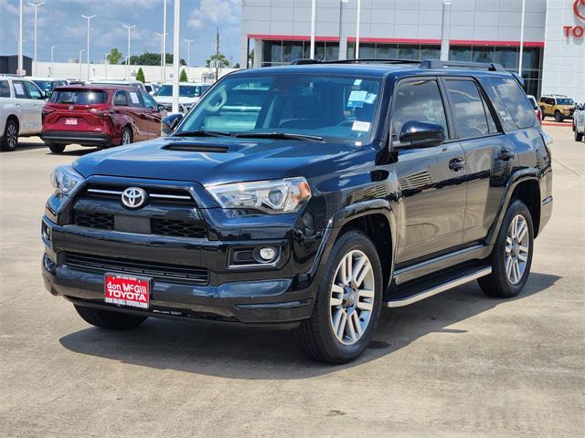 Photo of 2023 Midnight Black Metallic Toyota 4Runner
