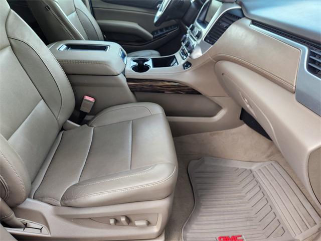 Photo of 2019 Dark Sapphire Blue Metallic GMC Yukon