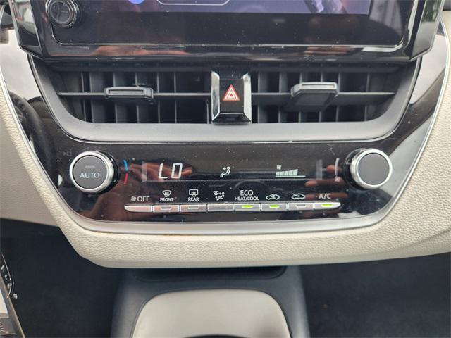 Photo of 2023 Ice Cap Toyota Corolla