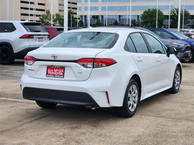 Photo of 2023 Ice Cap Toyota Corolla