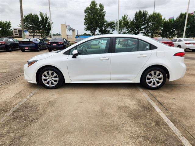 Photo of 2023 Ice Cap Toyota Corolla
